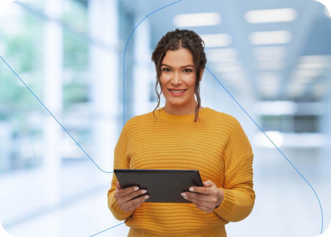 mulher segurando tablet